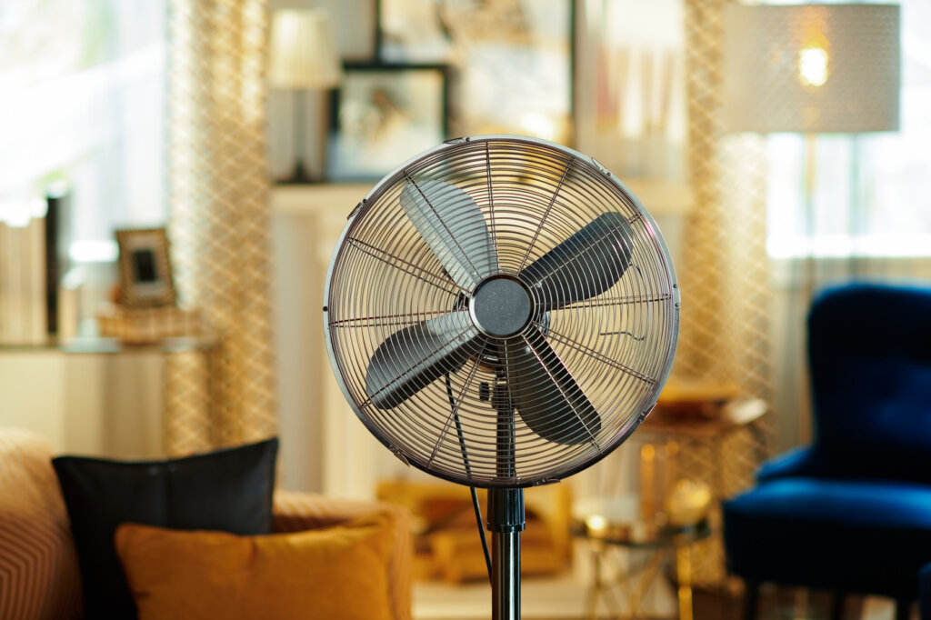 fan_in_room