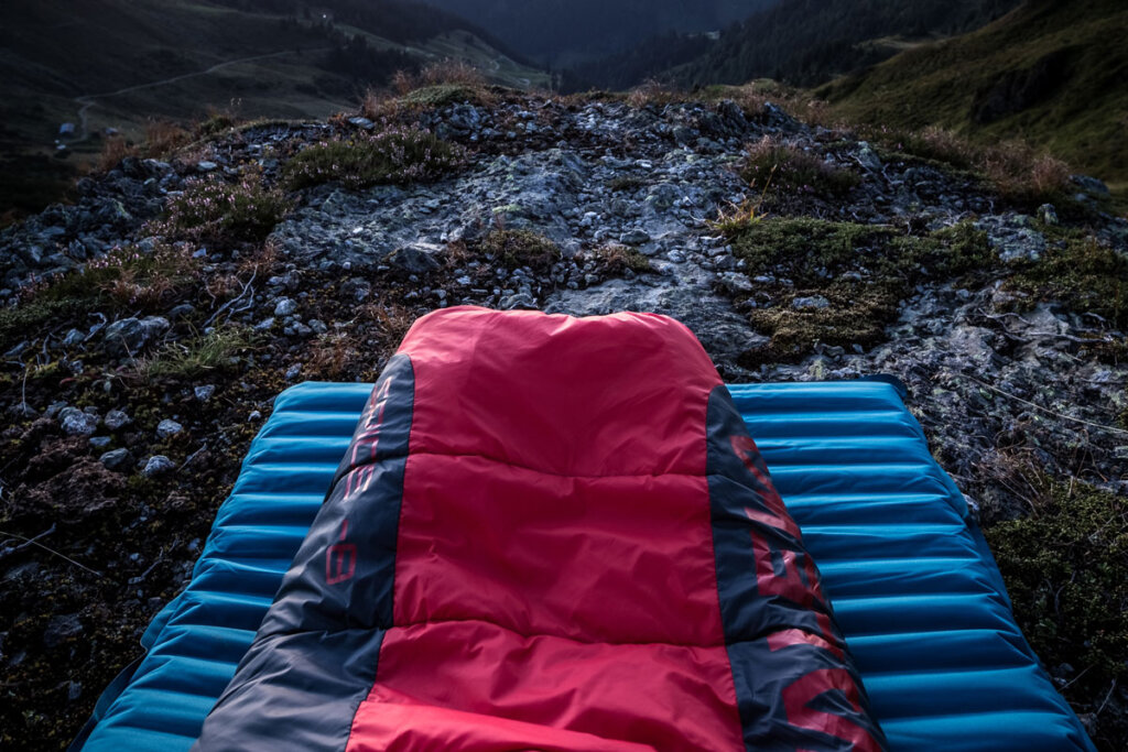 matelas isotherme en plein air